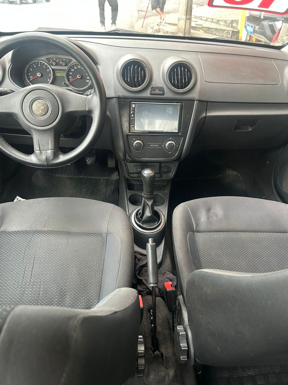 Volkswagen Voyage 1.0 Vht Total Flex
