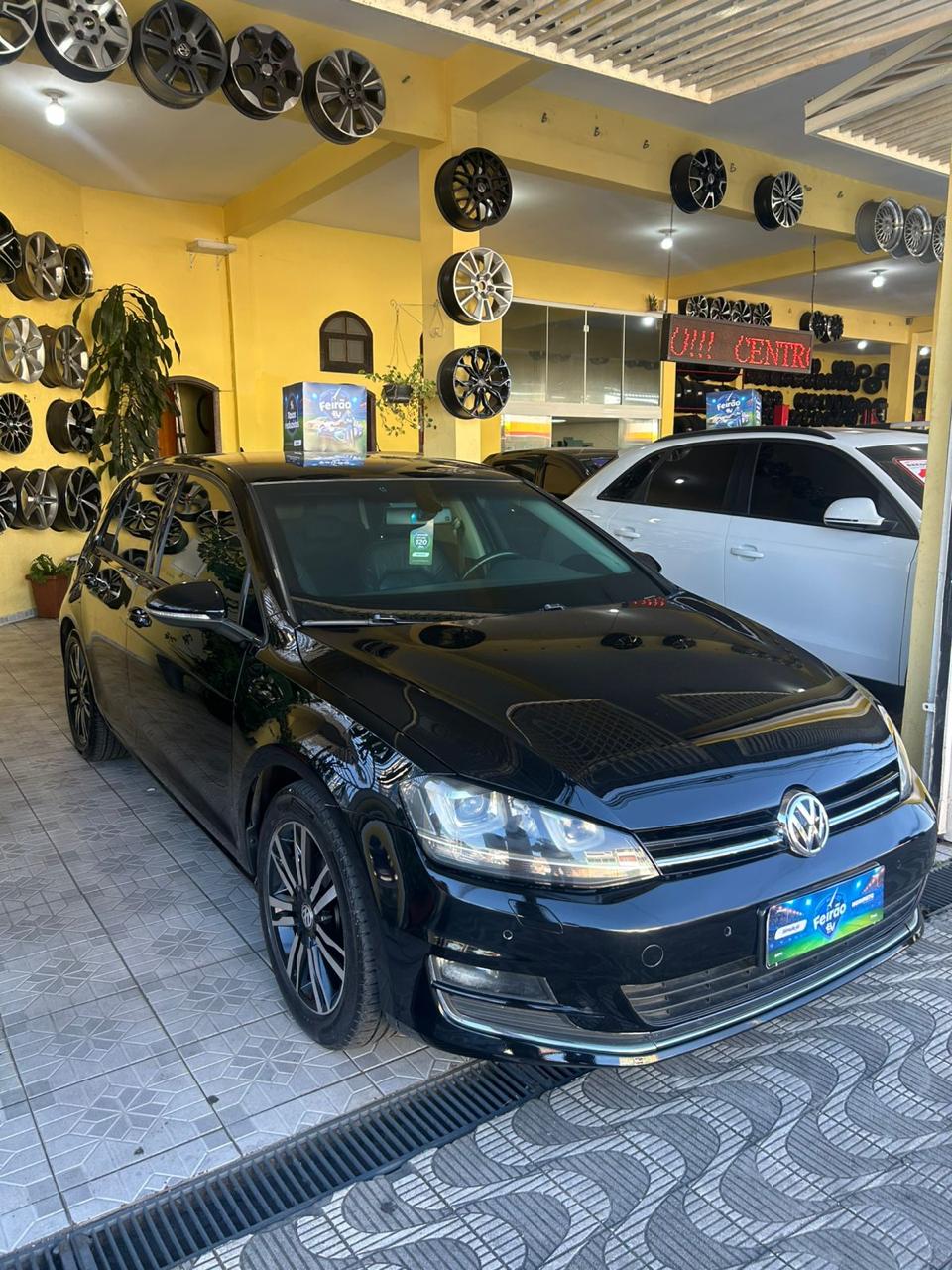 Volkswagen Golf 1.4 Tsi Highline Automático Flex (blindado)