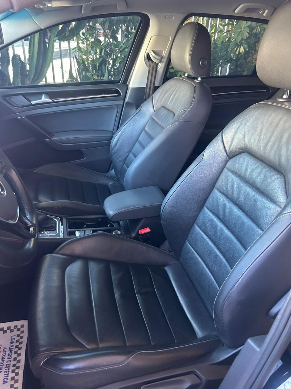 Volkswagen Golf 1.4 Tsi Highline Automático Flex (blindado)