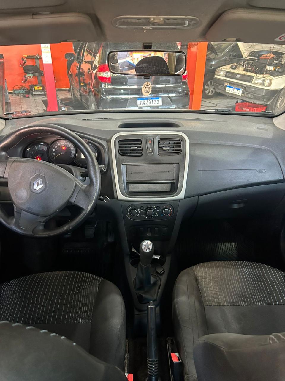 Renault Logan 1.0 12v Authentique Sce Flex 4p